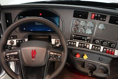 New 2026 Kenworth T880 Cummins ISX / X15 Semi Truck for sale #0615134 - photo 2