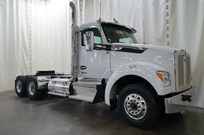 New 2026 Kenworth T880 Cummins ISX / X15 Semi Truck for sale #0615156 - photo 1
