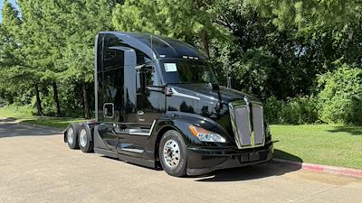 Used 2022 Kenworth T680 Cummins ISX / X15 Semi Truck for sale #0615214 - photo 1