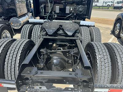Used 2022 Kenworth T680 Cummins ISX / X15 Semi Truck for sale #0615216 - photo 2
