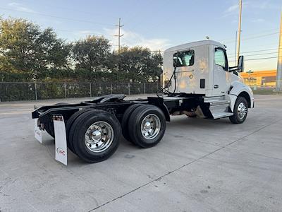Used 2020 Kenworth T880 Cummins ISX / X15 Semi Truck for sale #0615340 - photo 2