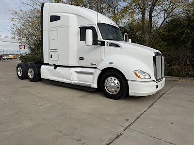 Used 2022 Kenworth T680 Cummins ISX / X15 Semi Truck for sale #0615343 - photo 1