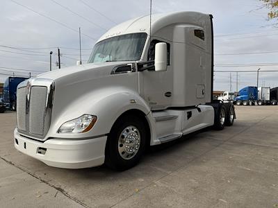 Used 2022 Kenworth T680 Cummins ISX / X15 Semi Truck for sale #0615343 - photo 2