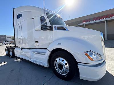 Used 2022 Kenworth T680 Cummins ISX / X15 Semi Truck for sale #0615539 - photo 1