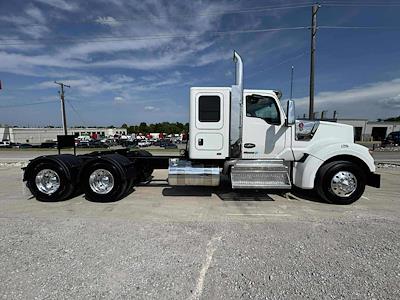 Used 2025 Kenworth W990 Cummins ISX / X15 Semi Truck for sale #0615577 - photo 2