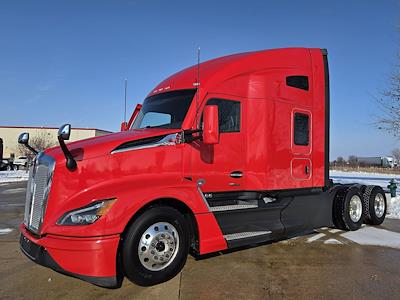 Used 2023 Kenworth T680 Cummins ISX / X15 Semi Truck for sale #0615700 - photo 2