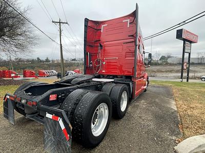 Used 2022 Volvo VNL Volvo D13 Semi Truck for sale #0615704 - photo 2