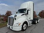 Used 2022 Kenworth T680 Paccar MX/MX-13 Semi Truck for sale #0615725 - photo 2