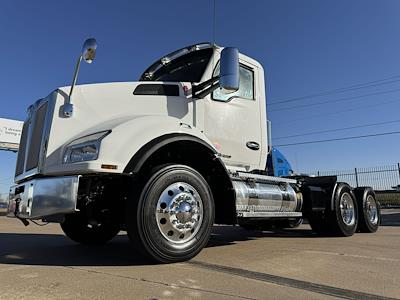 Used 2021 Kenworth T880 Paccar MX/MX-13 Semi Truck for sale #0615829 - photo 1