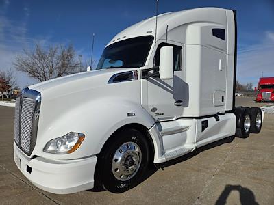 Used 2022 Kenworth T680 Cummins ISX / X15 Semi Truck for sale #0615850 - photo 2