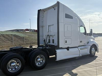 Used 2022 Kenworth T680 Cummins ISX / X15 Semi Truck for sale #0615854 - photo 2