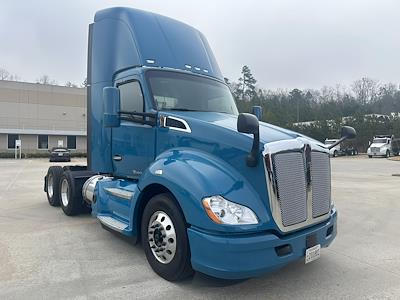 Used 2021 Kenworth T680 Cummins ISX / X15 Semi Truck for sale #0615868 - photo 1