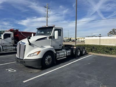 Used 2023 Kenworth T680 Paccar MX/MX-13 Semi Truck for sale #0615879 - photo 2