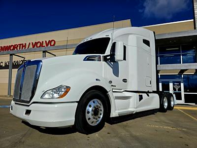 Used 2022 Kenworth T680 Cummins ISX / X15 Semi Truck for sale #0615900 - photo 2