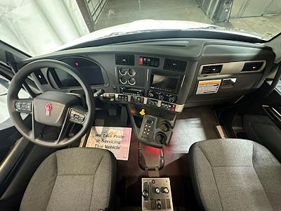 New 2026 Kenworth T880 Cab Chassis for sale #0615956 - photo 2