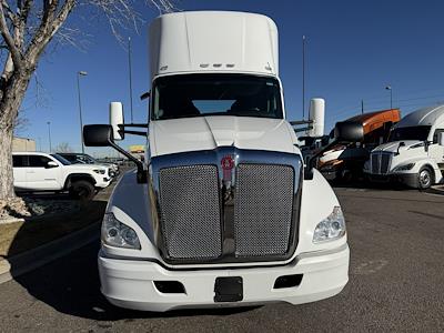Used 2022 Kenworth T680 Cummins ISX / X15 Semi Truck for sale #0616108 - photo 2