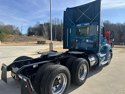 Used 2021 Kenworth T680 Cummins ISX / X15 Semi Truck for sale #0616177 - photo 2