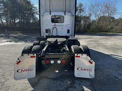 Used 2021 Kenworth T680 Cummins ISX / X15 Semi Truck for sale #0616179 - photo 2