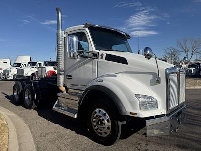 Used 2021 Kenworth T880 Paccar MX/MX-13 Semi Truck for sale #0616180 - photo 1