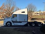 Used 2024 Kenworth T680 Cummins ISX / X15 Semi Truck for sale #0616190 - photo 9
