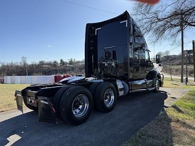 Used 2016 Kenworth T680 Paccar MX/MX-13 Semi Truck for sale #0616294 - photo 2