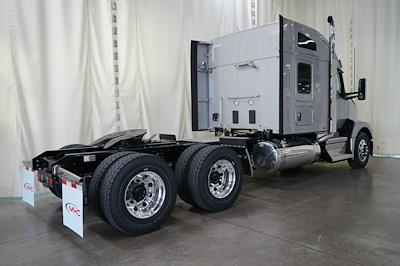 New 2026 Kenworth T680 Cummins ISX / X15 Semi Truck for sale #0616305 - photo 2