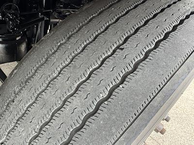 Used 2020 Freightliner Cascadia Detroit DD13 Semi Truck for sale #0616353 - photo 2