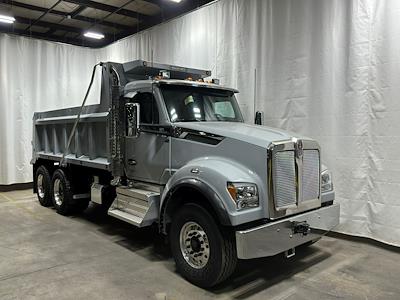 New 2026 Kenworth T880 - photo 1