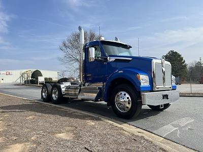 New 2026 Kenworth T880 - photo 1