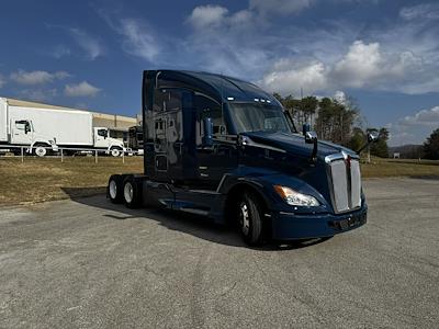 Used 2023 Kenworth T680 Cummins ISX / X15 Semi Truck for sale #0616554 - photo 1
