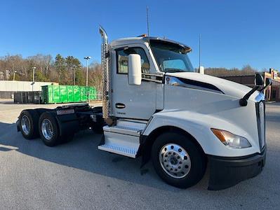 Used 2023 Kenworth T680 Paccar MX/MX-13 Semi Truck for sale #0616609 - photo 1