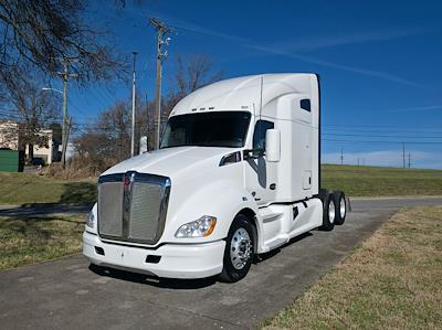Used 2022 Kenworth T680 Cummins ISX / X15 Semi Truck for sale #0616623 - photo 2