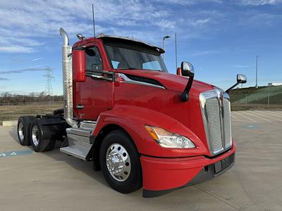 Used 2023 Kenworth T680 Paccar MX/MX-13 Semi Truck for sale #0616665 - photo 1