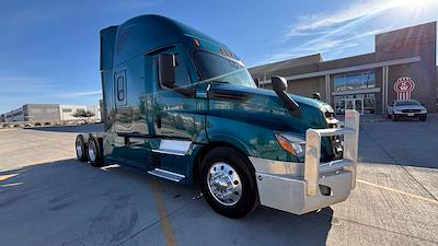 Used 2022 Freightliner Cascadia Detroit Diesel DD15 Semi Truck with Sleeper Cab for sale #0616892 - photo 1