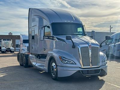 Used 2024 Kenworth T680 Cummins ISX / X15 Semi Truck for sale #0617097 - photo 1