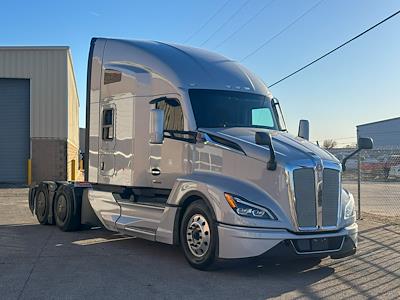 Used 2024 Kenworth T680 Cummins ISX / X15 Semi Truck for sale #0617101 - photo 1