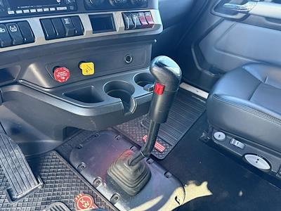 Used 2023 Kenworth T680 Cummins ISX / X15 Semi Truck for sale #0617114 - photo 2