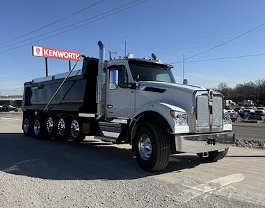 New 2026 Kenworth T880 - photo 1
