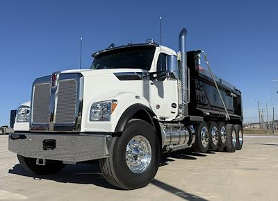 New 2026 Kenworth T880 - photo 1