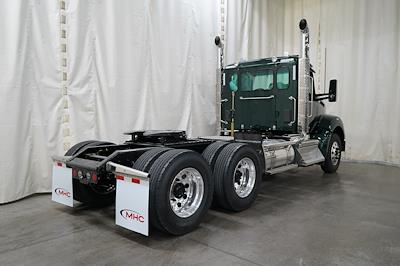 New 2026 Kenworth T880 Cummins ISX / X15 Semi Truck for sale #0617162 - photo 2