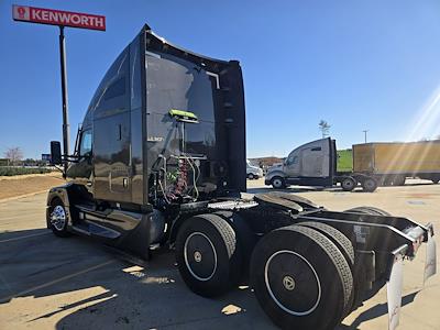 Used 2022 Kenworth T680 Paccar MX/MX-13 Semi Truck for sale #0617169 - photo 2