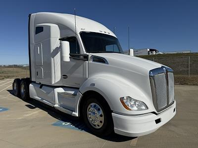 Used 2022 Kenworth T680 Cummins ISX / X15 Semi Truck for sale #0617249 - photo 1