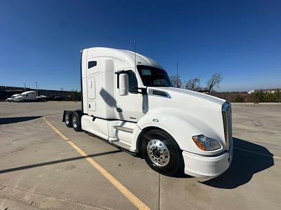 Used 2022 Kenworth T680 Cummins ISX / X15 Semi Truck for sale #0617255 - photo 1
