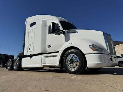 Used 2022 Kenworth T680 Cummins ISX / X15 Semi Truck for sale #0617274 - photo 1