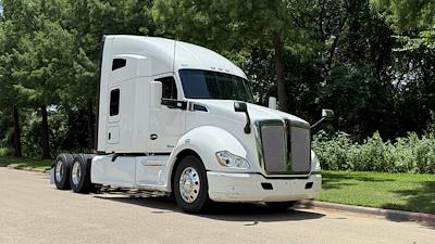 Used 2022 Kenworth T680 Cummins ISX / X15 Semi Truck for sale #0617276 - photo 1