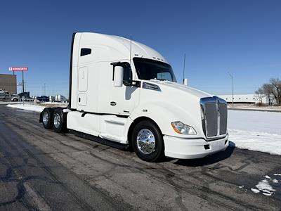 Used 2022 Kenworth T680 Cummins ISX / X15 Semi Truck for sale #0617311 - photo 1