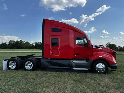 Used 2021 Kenworth T680 Cummins ISX / X15 Semi Truck for sale #0617517 - photo 2