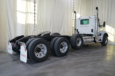 New 2026 Kenworth T880 Cummins ISX / X15 Semi Truck for sale #0617539 - photo 2