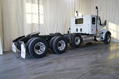 New 2026 Kenworth T880 Cummins ISX / X15 Semi Truck for sale #0617541 - photo 2