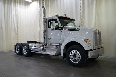 New 2027 Kenworth T880 Cummins ISX / X15 Semi Truck for sale #0617707 - photo 1